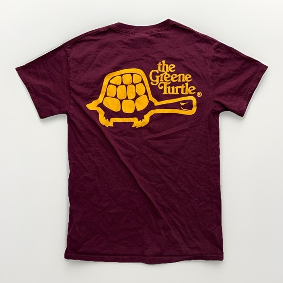 Gildan Other - Vintage Washington Redskins The Greene Turtle Restaurant Maryland Small T-Shirt